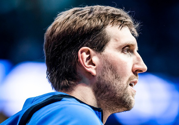 优德在线入口 -波尔图训练开放日，窗口期队长鼓劲引欢呼，国王杯在即，数据趋势出现新变化 