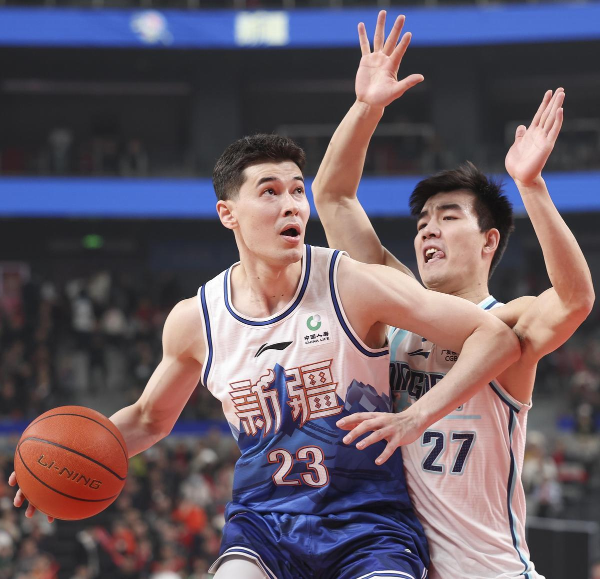 优德在线入口 -赛后CBA季后赛焦点战，新疆广汇临场应变，气氛紧张，心理建设被强调 