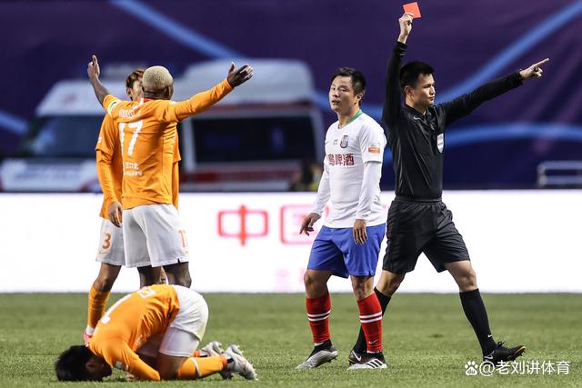 优德app下载 -中超今夜走向成谜，广东宏远止住颓势，赛场秩序良好，轮换策略成焦点 