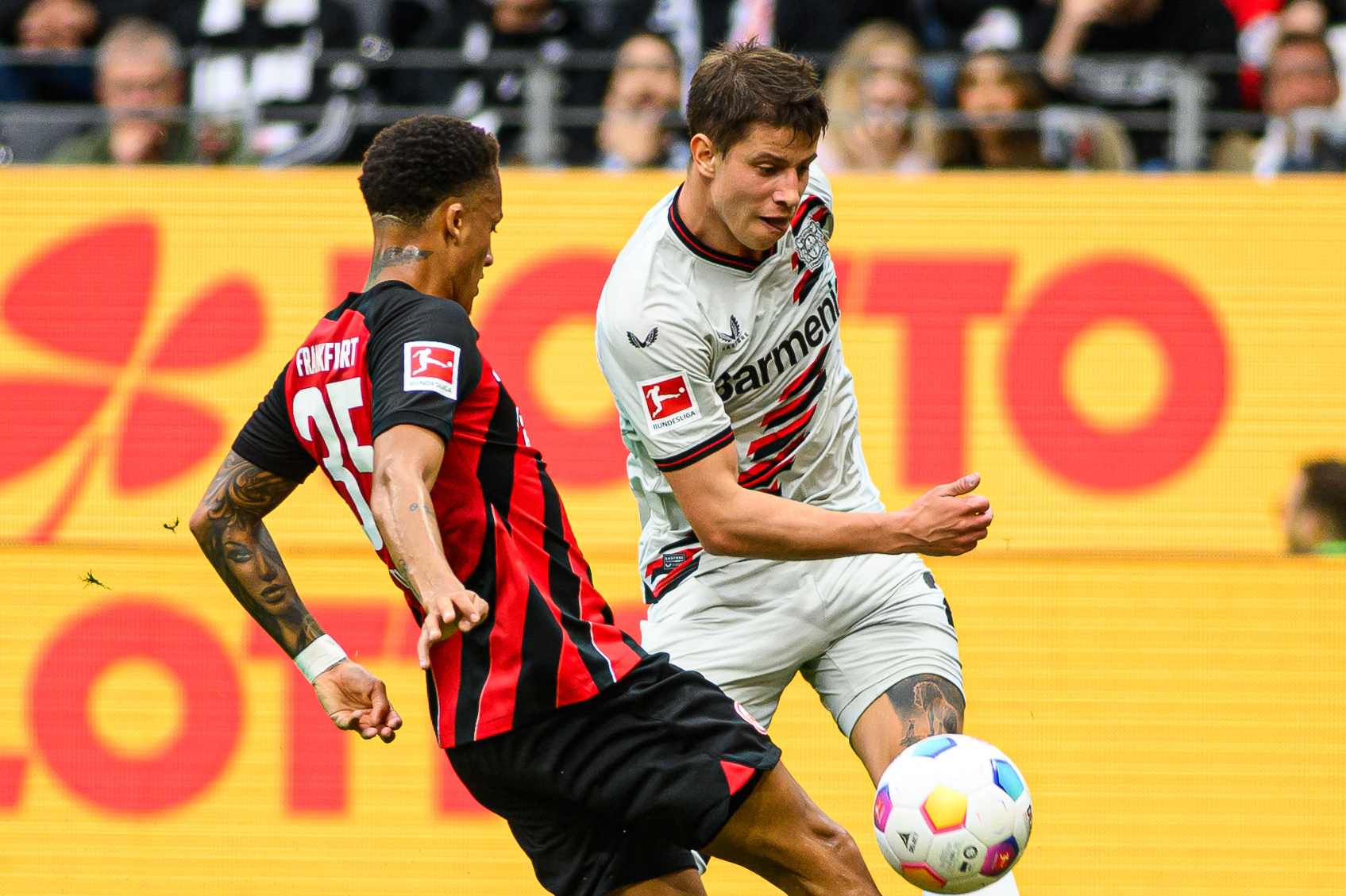 优德app下载 -勒沃库森迎法甲关键赛，转会期远射贴柱，球迷炸锅，身体对抗强度拉满的简单介绍